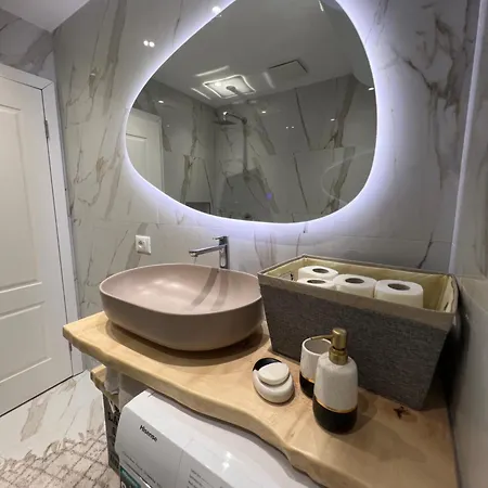 Apartment Luxury Lc Golem (Tirana)