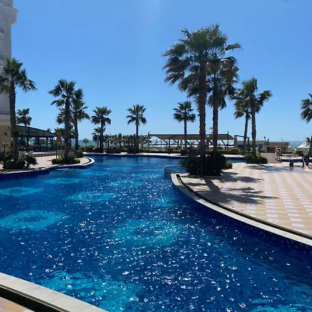 Apartment Luxury Lc Golem (Tirana)